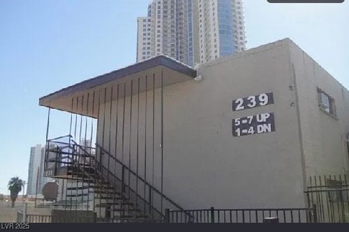 5-239 W Cleveland Ave, Las Vegas, NV, 89102-5111 | Card Image