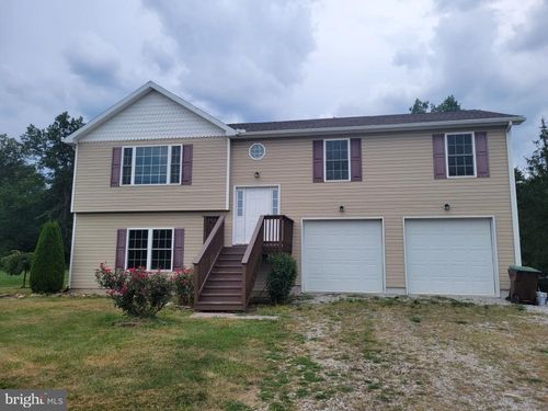325 Poplar Springs Rd, ORRTANNA, PA, 17353-9444 | Card Image