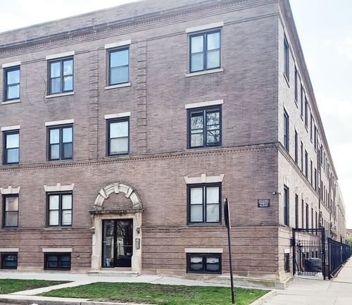 apt-2-6100 S University Ave, Chicago, IL, 60637-3695 | Card Image