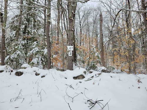 582-3 W Fryeburg Rd, Fryeburg, ME, 04037-4347 | Card Image