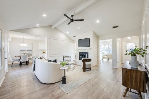 2824 Amber Dr S, Fort Worth, TX, 76133-6456 | Card Image