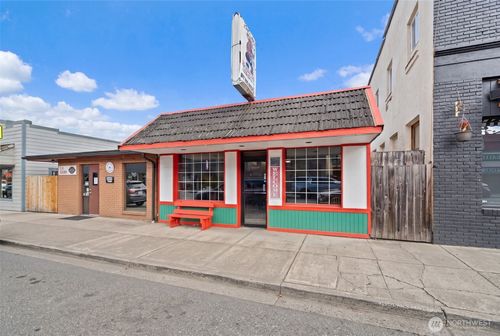 216 Main Ave, Morton, WA, 98356-9769 | Card Image