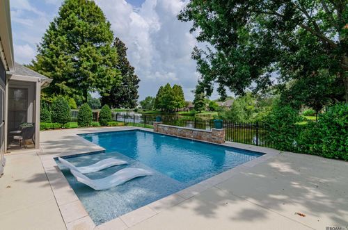 6364 Beau Douglas Ave, Gonzales, LA, 70737-8517 | Card Image
