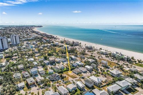 140 Hercules Dr, FORT MYERS BEACH, FL, 33931-3830 | Card Image