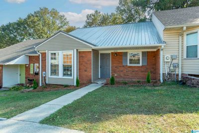 1131 King Arthur Court, Townhouse with 2 bedrooms, 2 bathrooms and null parking in ALABASTER AL | Image 2