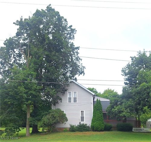 14686 Mayfield Rd, Huntsburg, OH, 44046-8727 | Card Image