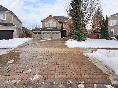 32 Goldring Cres, Markham, ON, L6C1Y6 | Card Image