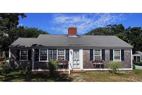 9-9 Ocean Park W, Dennis, MA, 02639 | Card Image