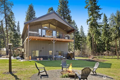 7883 Westside Rd, Cle Elum, WA, 98922-8775 | Card Image