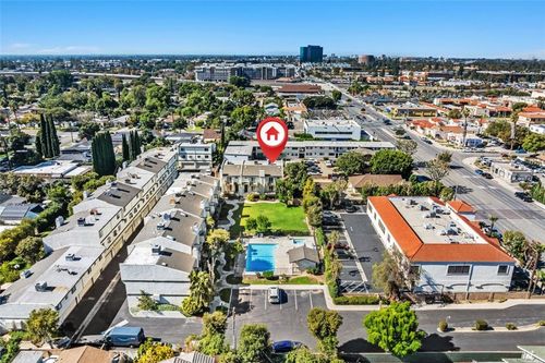428 W 1st St, Tustin, CA, 92780-3042 | Card Image