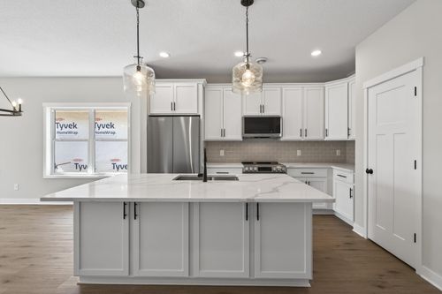 12745 292nd Ln, Lindstrom, MN, 55045-5005 | Card Image