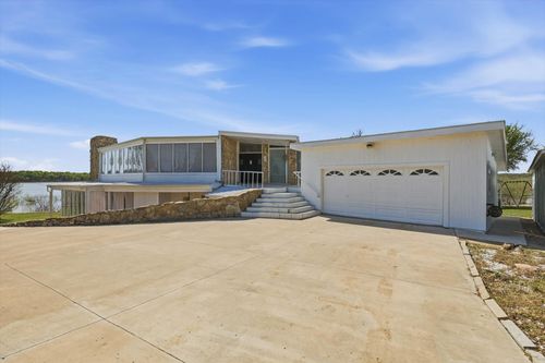 732 Blue Fathom Dr, Runaway Bay, TX, 76426-4532 | Card Image