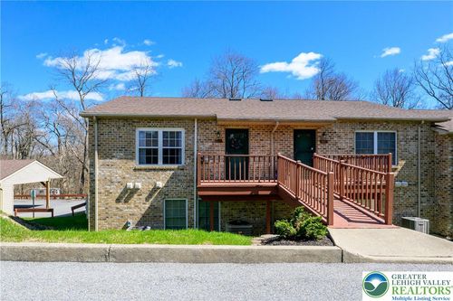 12-3129 E Church Cir, Whitehall, PA, 18052-3216 | Card Image