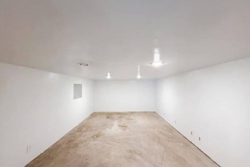 231 22nd St, Sacramento, CA, 95816-3005 | Card Image