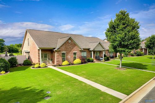 26 Jackson Way, Decatur, AL, 35603-5168 | Card Image