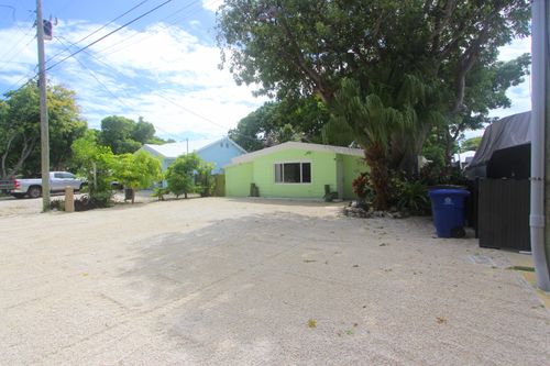 39 Bass Ave, Key Largo, FL, 33037-4763 | Card Image