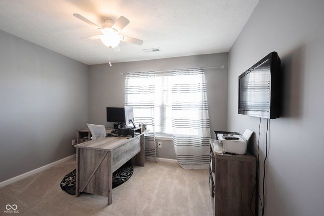 9770 Blue Violet Dr, Condo with 3 bedrooms, 3 bathrooms and null parking in Noblesville IN | Image 26
