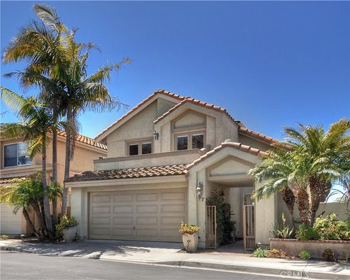 27 New York Ct, Dana Point, CA, 92629-4524 | Card Image
