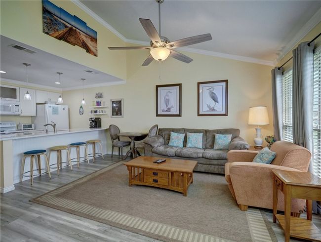 UNIT-1204 - 715 Beach Access Road 1 A, Condo with 2 bedrooms, 2 bathrooms and null parking in Port Aransas TX | Image 8