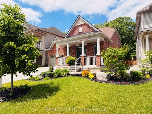 8541 Sweet Chestnut Dr, Niagara Falls, ON, L2H0N1 | Card Image