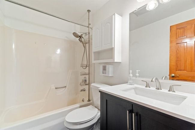 2nd Bathroom | Image 17