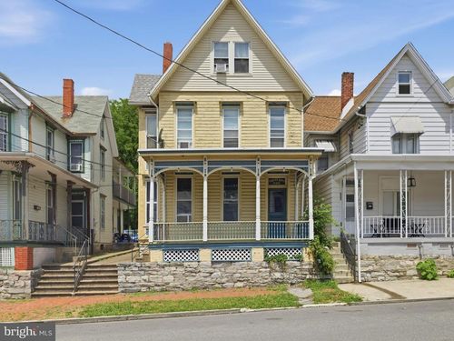 335 Pine St, STEELTON, PA, 17113-2388 | Card Image