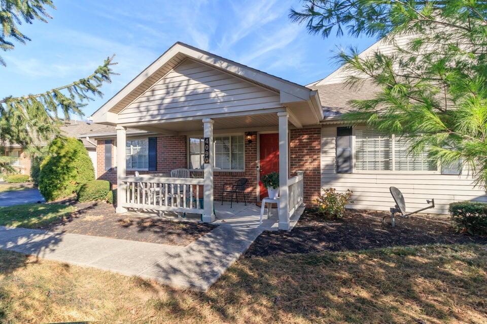 Wiston Dr, Groveport, OH 43125