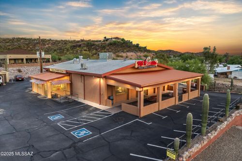 706 N Highway 77, Mammoth, AZ, 85618 | Card Image
