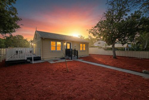 6600 Garden Ave, West Palm Beach, FL, 33405-4216 | Card Image