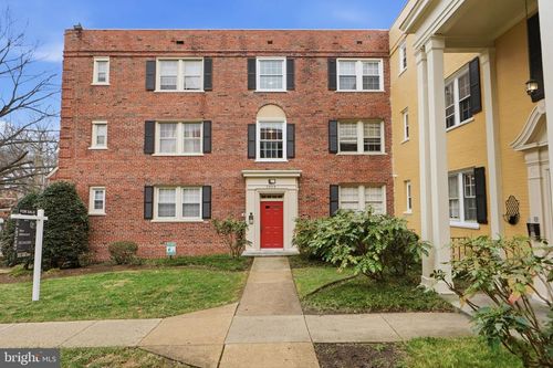302-3909 Pennsylvania Ave Se, WASHINGTON, DC, 20020-1140 | Card Image