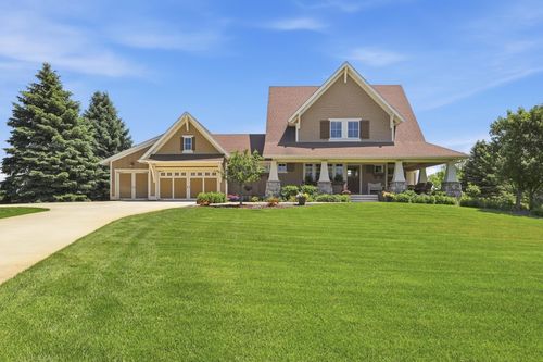 19475 Oak Grove Ave, Prior Lake, MN, 55372-3482 | Card Image