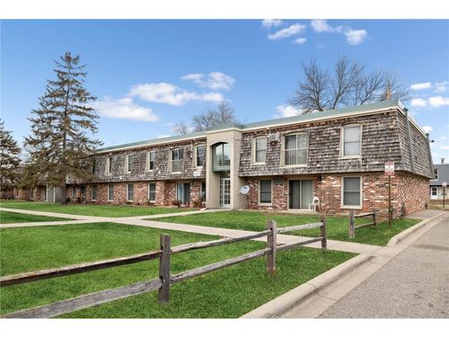 apt-8-900 9th Ave S, Hopkins, MN, 55343-8010 | Card Image
