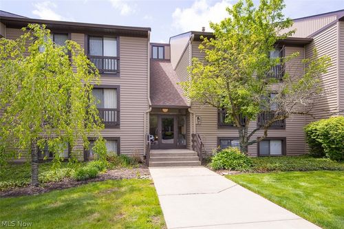 204-1105 Canyon View Rd, Northfield, OH, 44067-2258 | Card Image