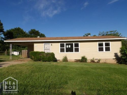 1208 S Park St, Pocahontas, AR, 72455-3835 | Card Image