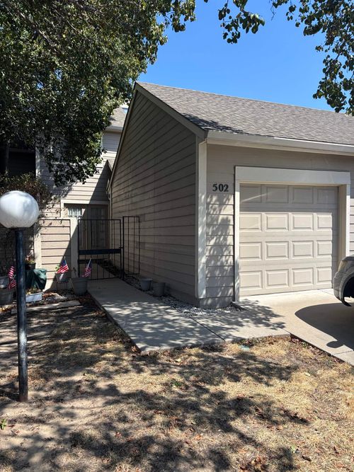 2221 N Bramblewood St, Wichita, KS, 67226-1017 | Card Image