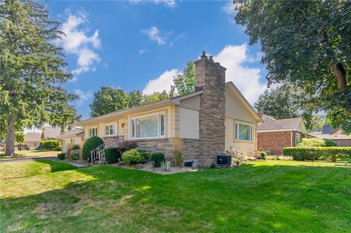 5 Albert St E, Alliston, ON, L9R1J4 | Card Image