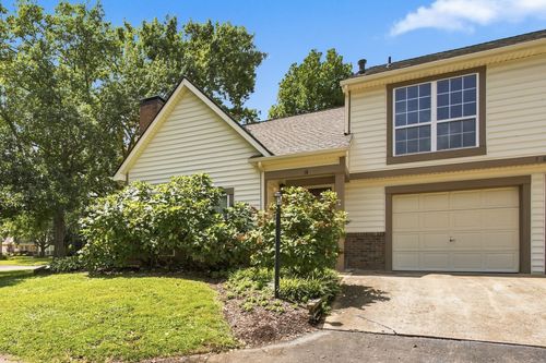 a-5002 Camelot Dr, Columbia, TN, 38401 | Card Image