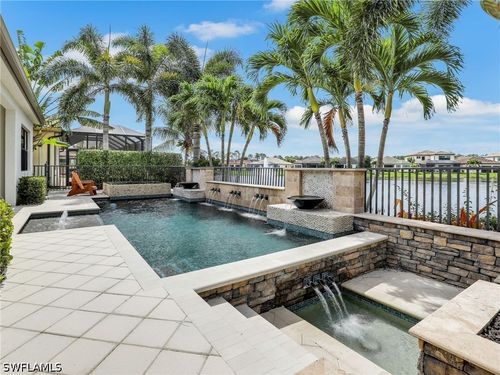 9449 Greenleigh Ct, NAPLES, FL, 34120-5258 | Card Image