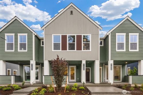 31840 Myrtle St, Carnation, WA, 98014 | Card Image