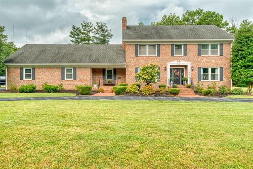 156 Daleview Cir, Russellville, KY, 42276-2170 | Card Image