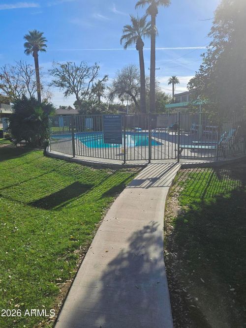 25a-1418 E Osborn Rd, Phoenix, AZ, 85014-5301 | Card Image