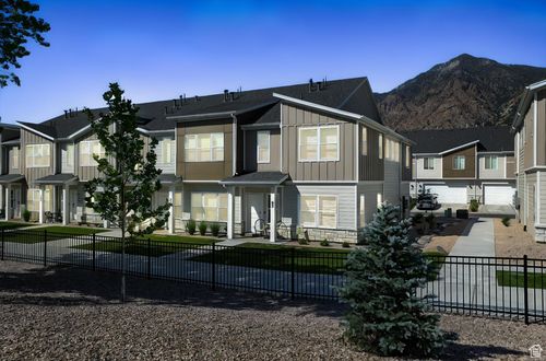 93 W 925 N, Brigham City, UT, 84302-1586 | Card Image