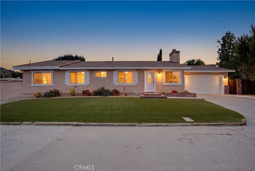 31615-31609-31615 Hunter Ln, Castaic, CA, 91384-2573 | Card Image
