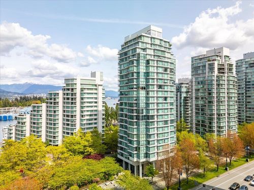 1101-1710 Bayshore Dr, Vancouver, BC, V6G3G4 | Card Image