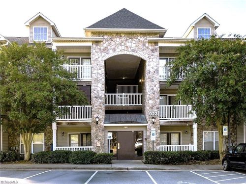unit-105-923 Windcastle Ln, Winston Salem, NC, 27105-2669 | Card Image