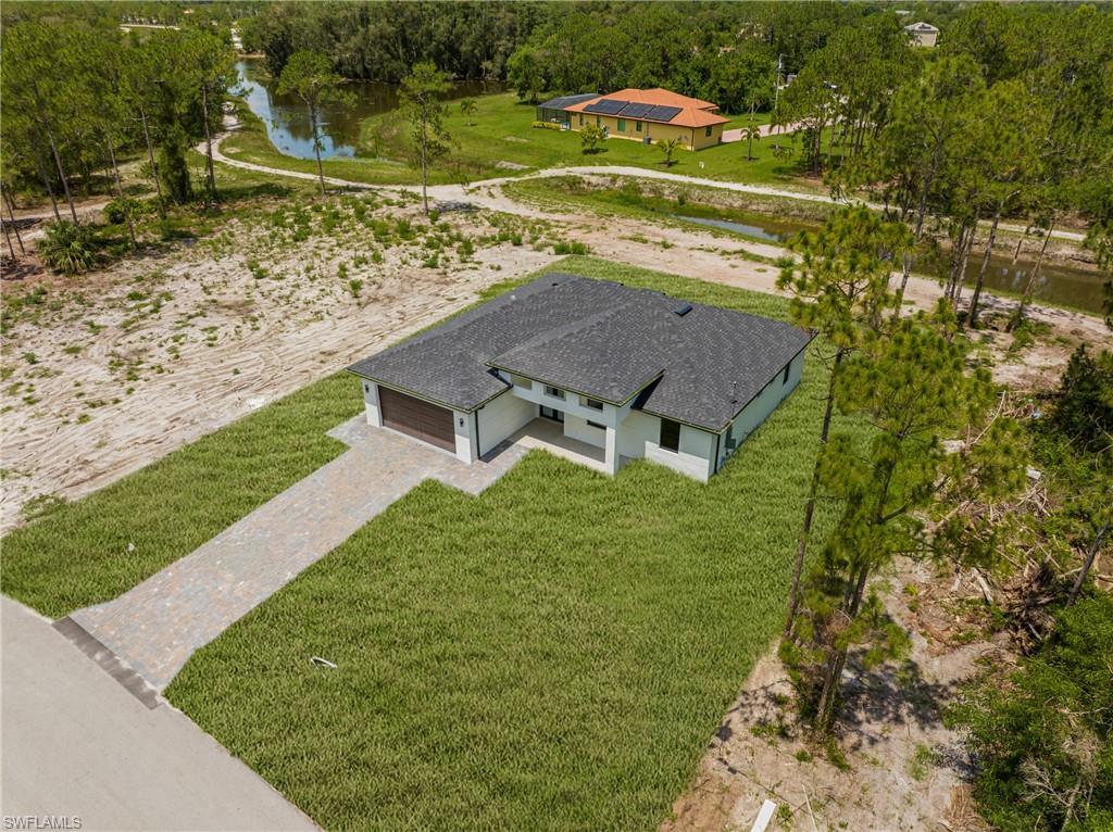 Residential in LEHIGH ACRES 3