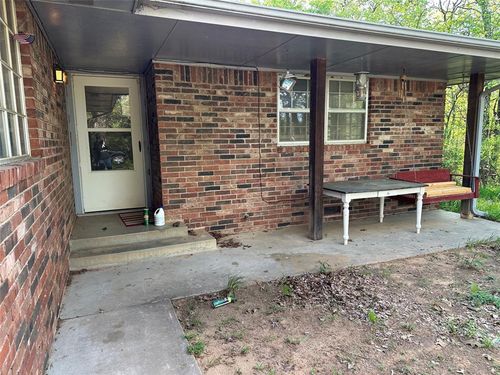 2 Lakewood Dr, Mcloud, OK, 74851-8539 | Card Image