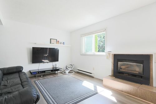 43-5255 208 St, Langley, BC, V3A2J6 | Card Image