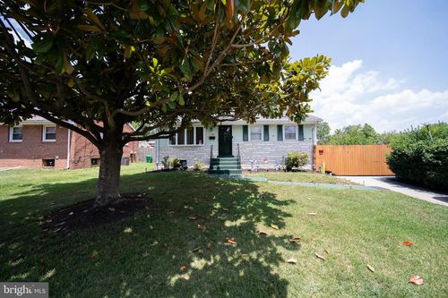 7126 E Cedar St, LANDOVER, MD, 20785-5217 | Card Image