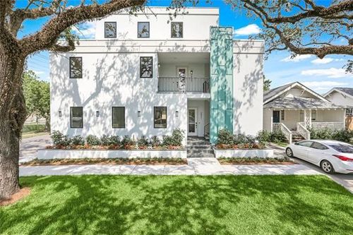 2435 State St, New Orleans, LA, 70118-6325 | Card Image